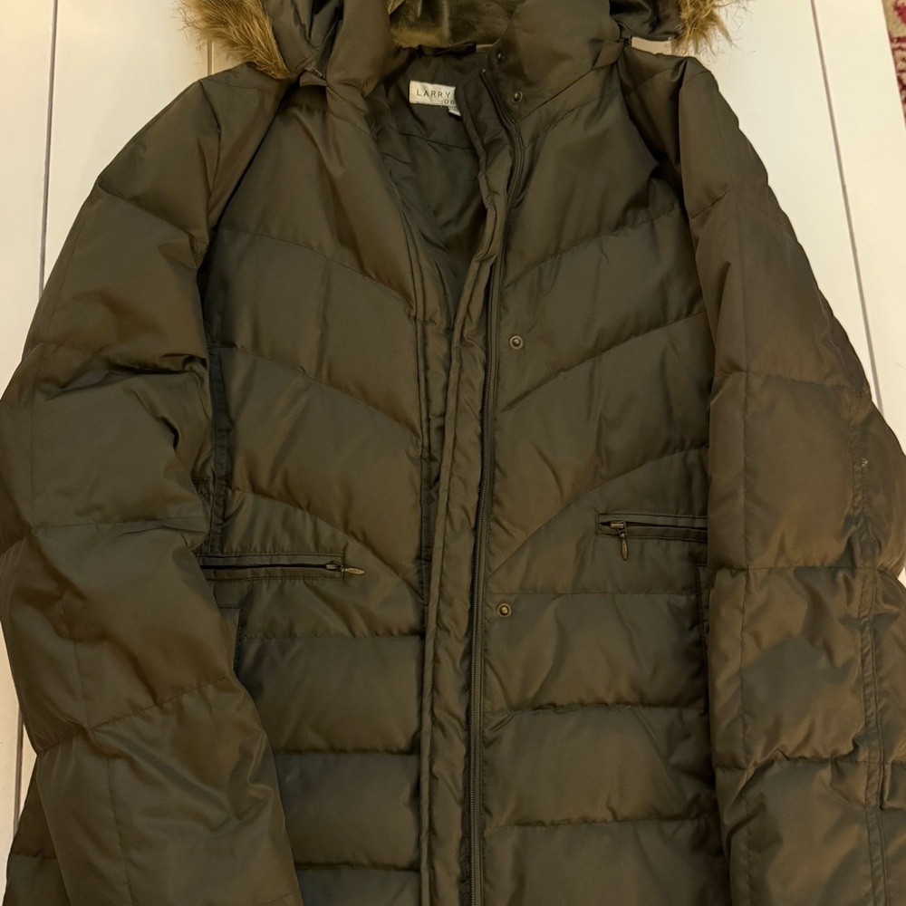 Larry Levine Olive Green Down  Puffer Jacket with Faux Fur Trim